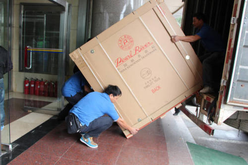 大茂镇钢琴贵重工艺品无忧运